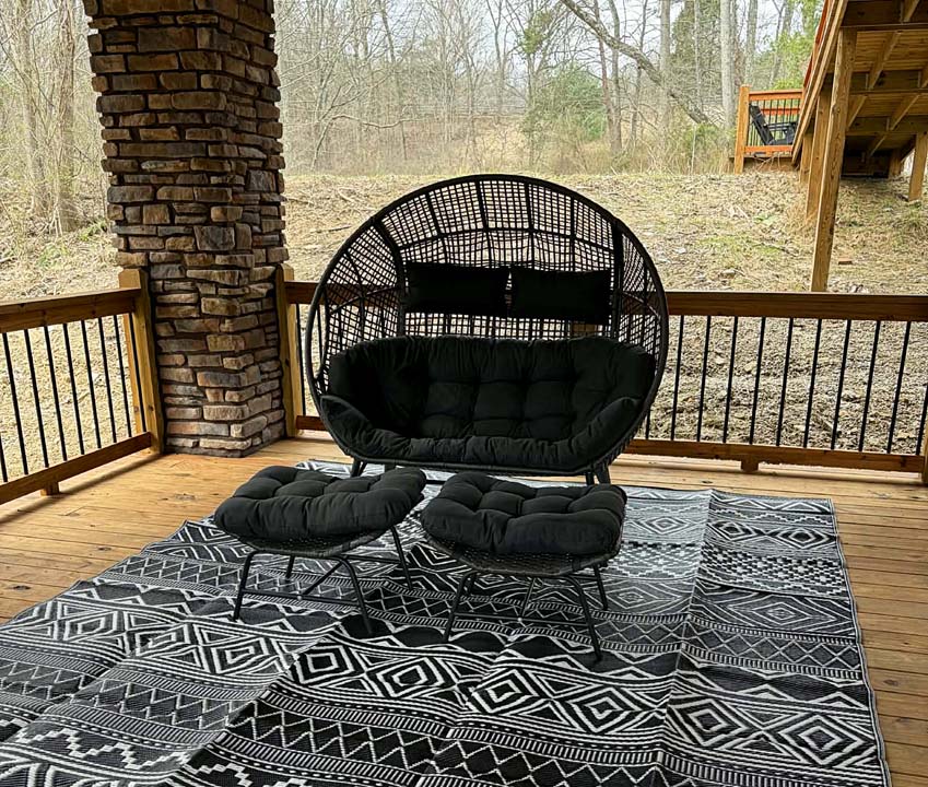 Cloud 9 Treehouse chair outdoors