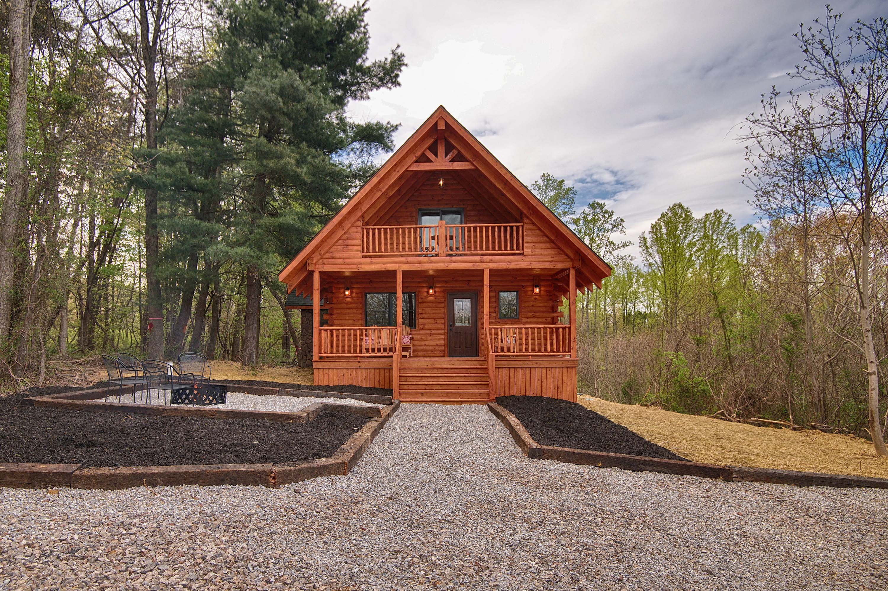 Kalli's Luxury Retreat — Hocking Hills cabin rental