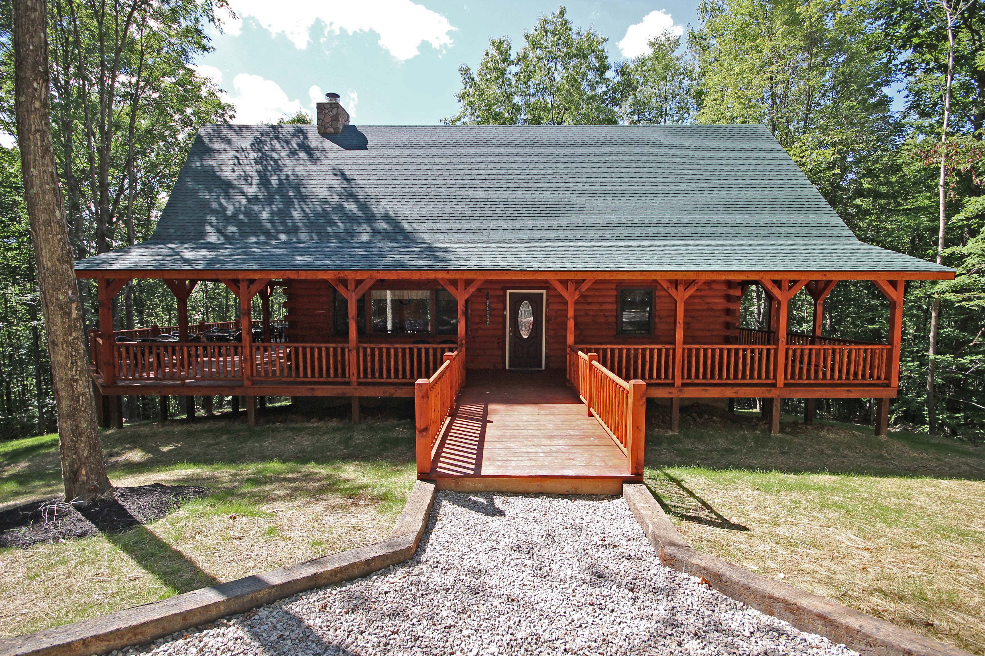 Maple Ridge Lodge surrounded by woods