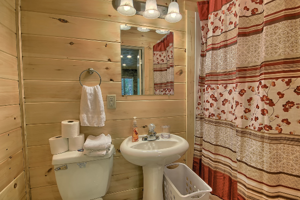 Tranquil ambiance in the cabin bathroom