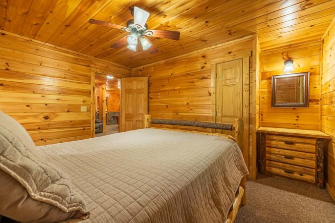 Queen log-bed bedroom